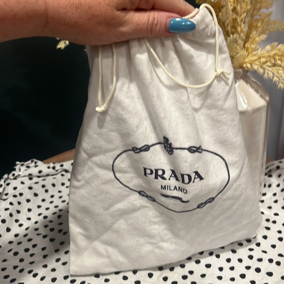 🎀Prada pink and black ribbon handbag! - Picture 10 of 10